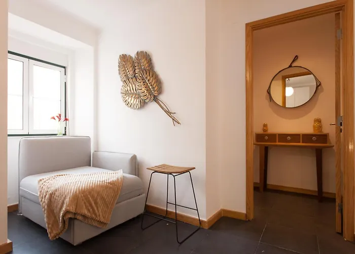 Martim Moniz - By Lu Holidays *